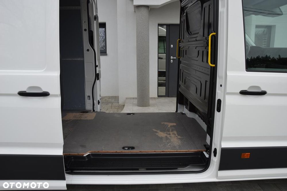 Volkswagen Crafter - 32