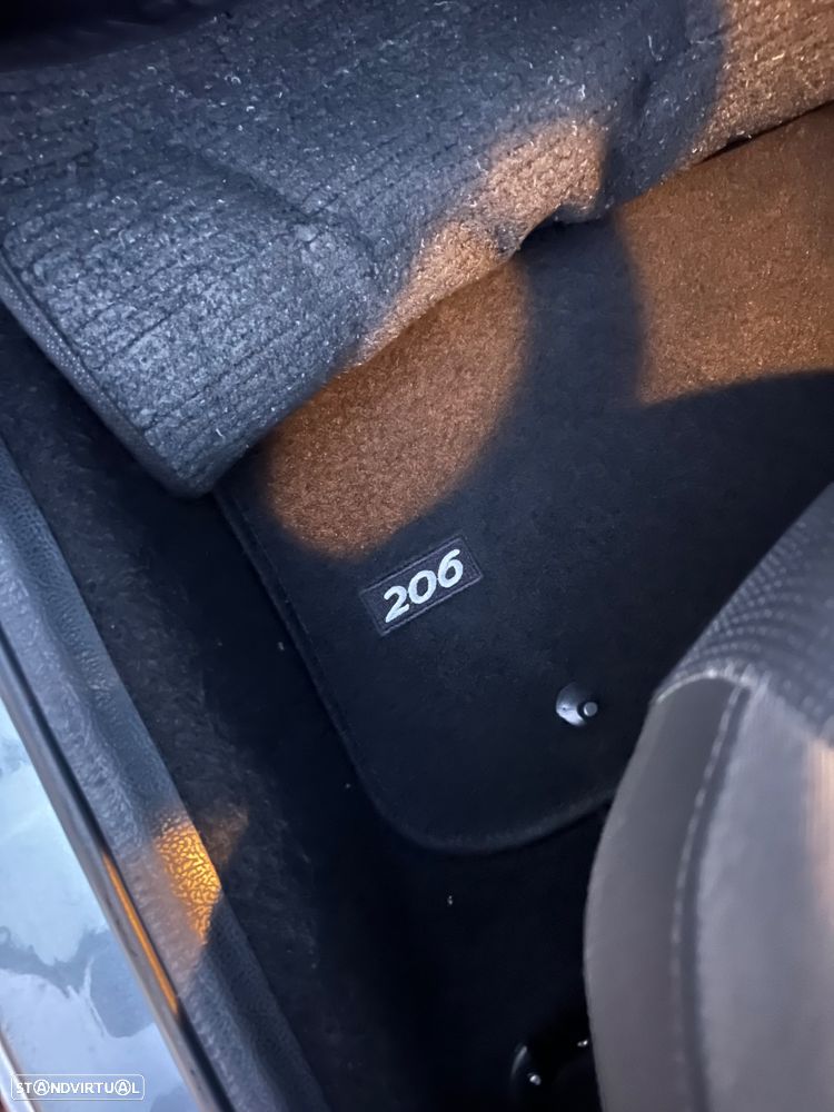 Peugeot 206+ 1.1 Trendy - 16