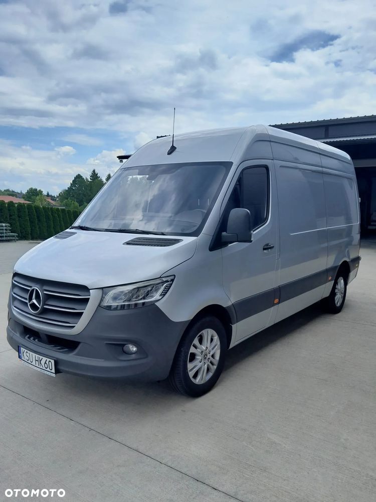 Mercedes-Benz SPRINTER - 1