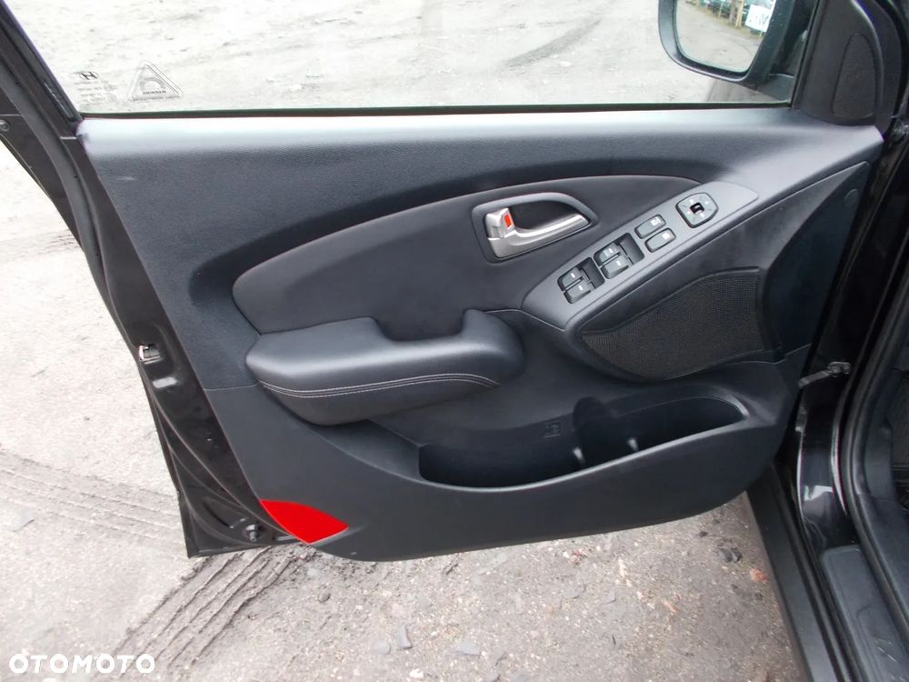 Hyundai ix35 1.7 CRDi 2WD Trend - 23