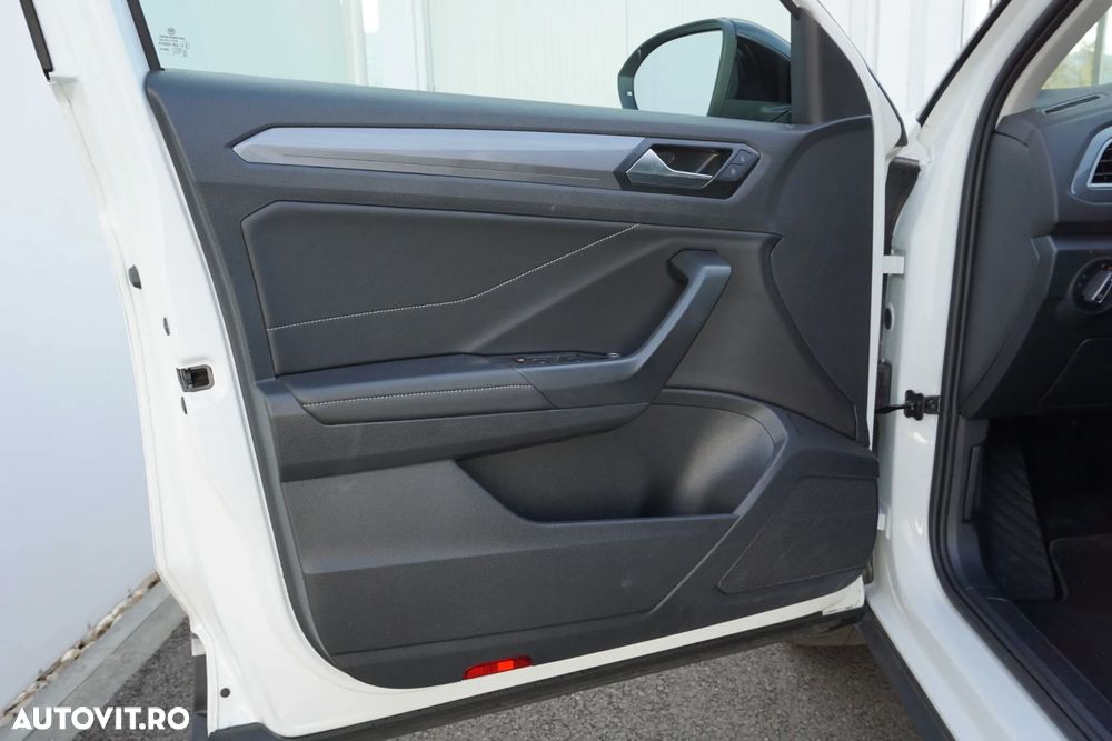 Volkswagen T-ROC 1.5 TSI ACT OPF DSG Style - 17