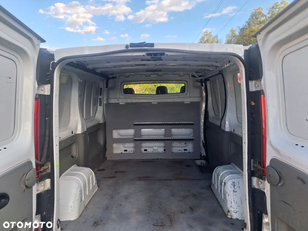 Renault TRAFIC - 10