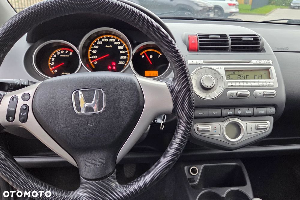 Honda Jazz 1.4 LS - 12