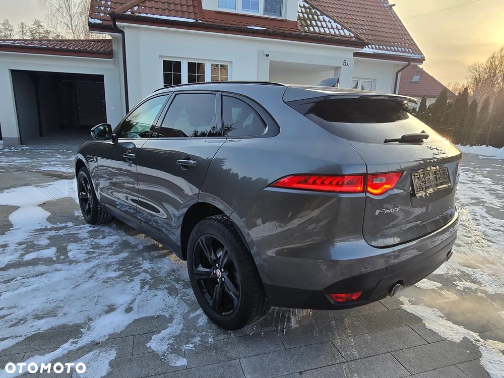 Jaguar F-Pace 30d AWD Prestige - 4