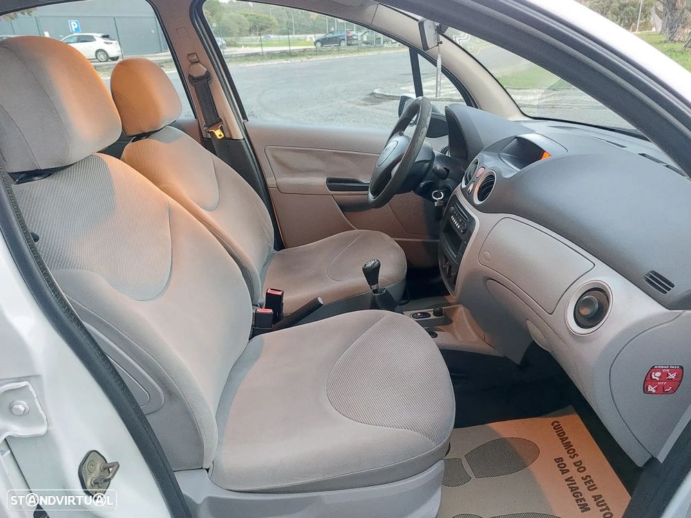 Citroën C3 1.4 HDi Exclusive - 21