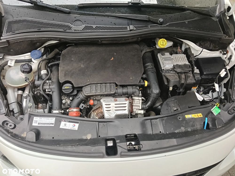 Peugeot 2008 PureTech 130 Stop&Start GT-Line Edition - 6