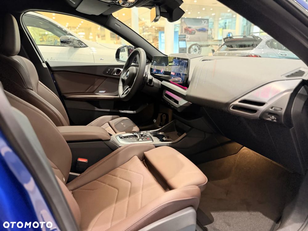 BMW Seria 2 218d M Sport - 10