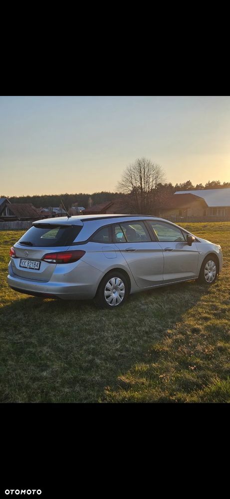 Opel Astra 1.6 CDTI Enjoy S&S - 9