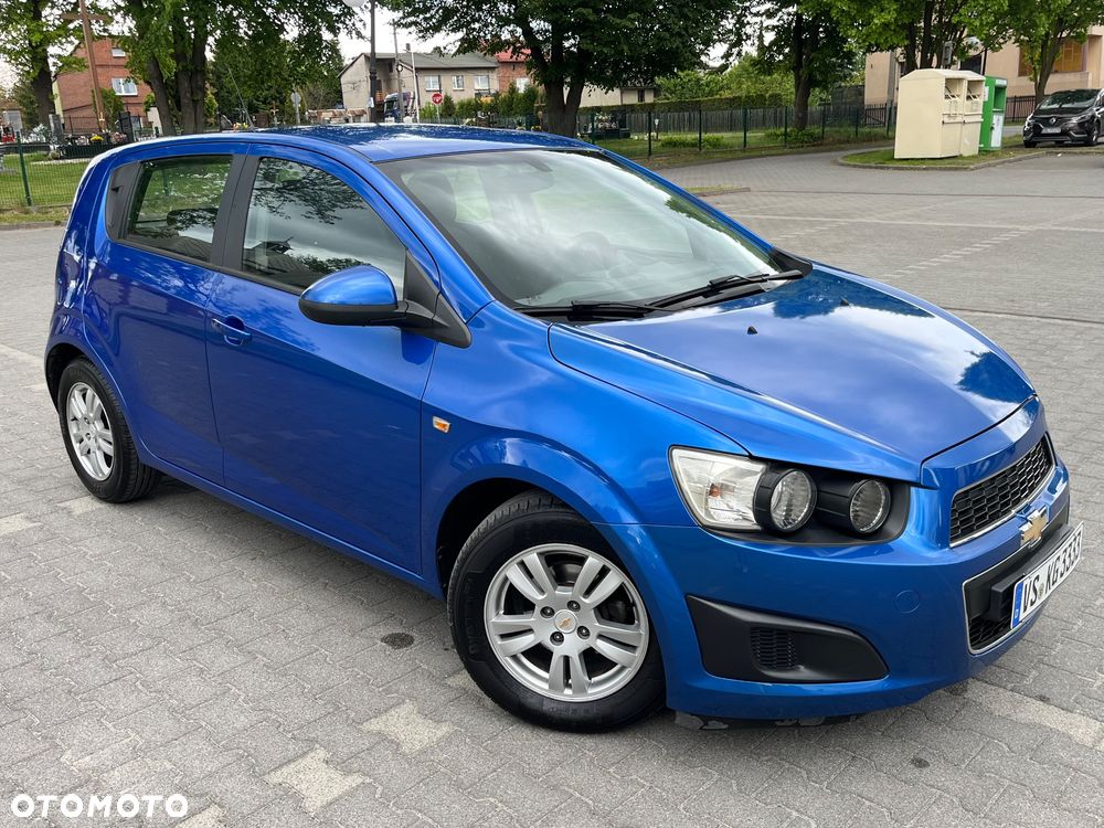 Chevrolet Aveo 1.2 LT - 10
