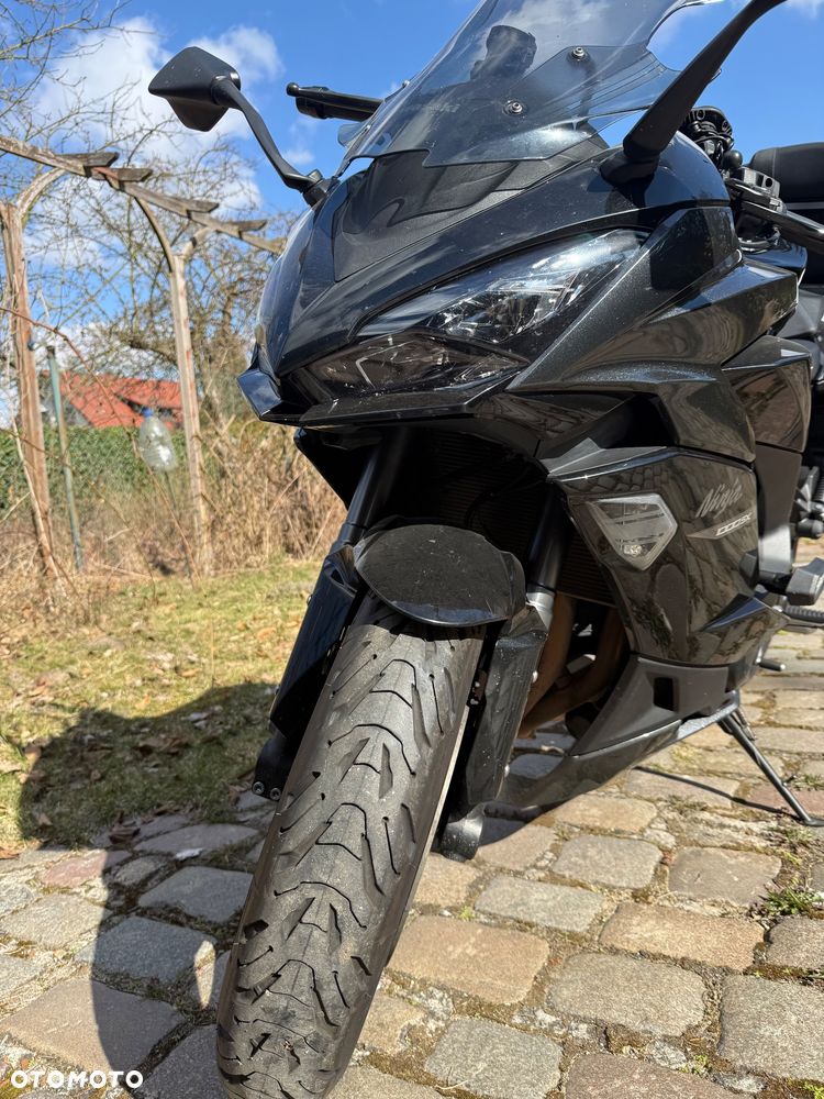 Kawasaki Ninja 1000 SX - 6