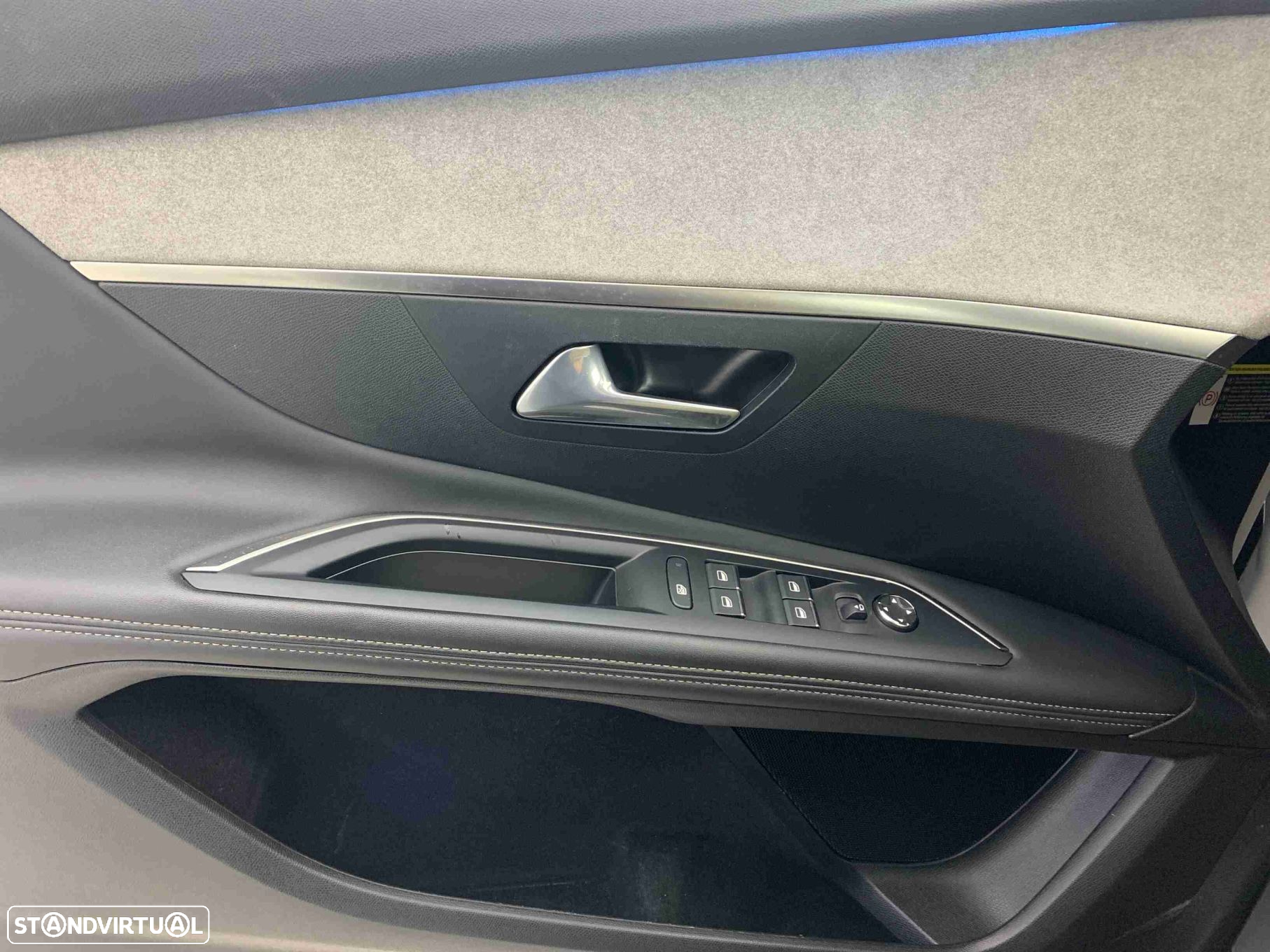Peugeot 3008 1.5 BlueHDi GT EAT8 - 10