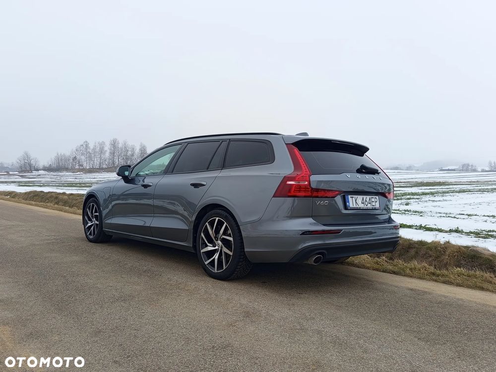 Volvo V60 T6 AWD Twin Engine Geartronic Momentum Pro - 8