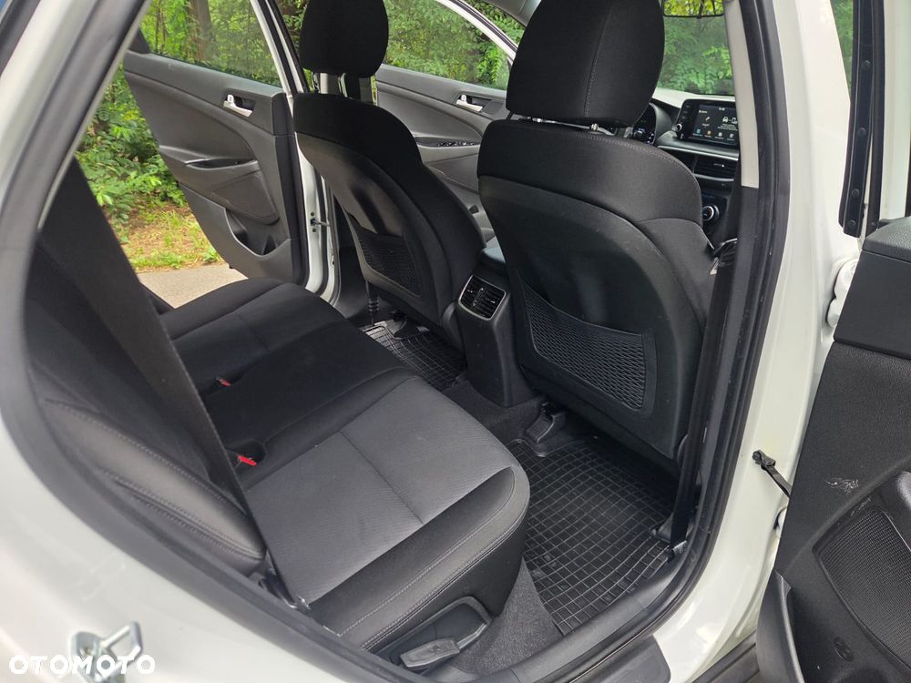 Hyundai Tucson blue 1.6 GDi 2WD Navi - 19