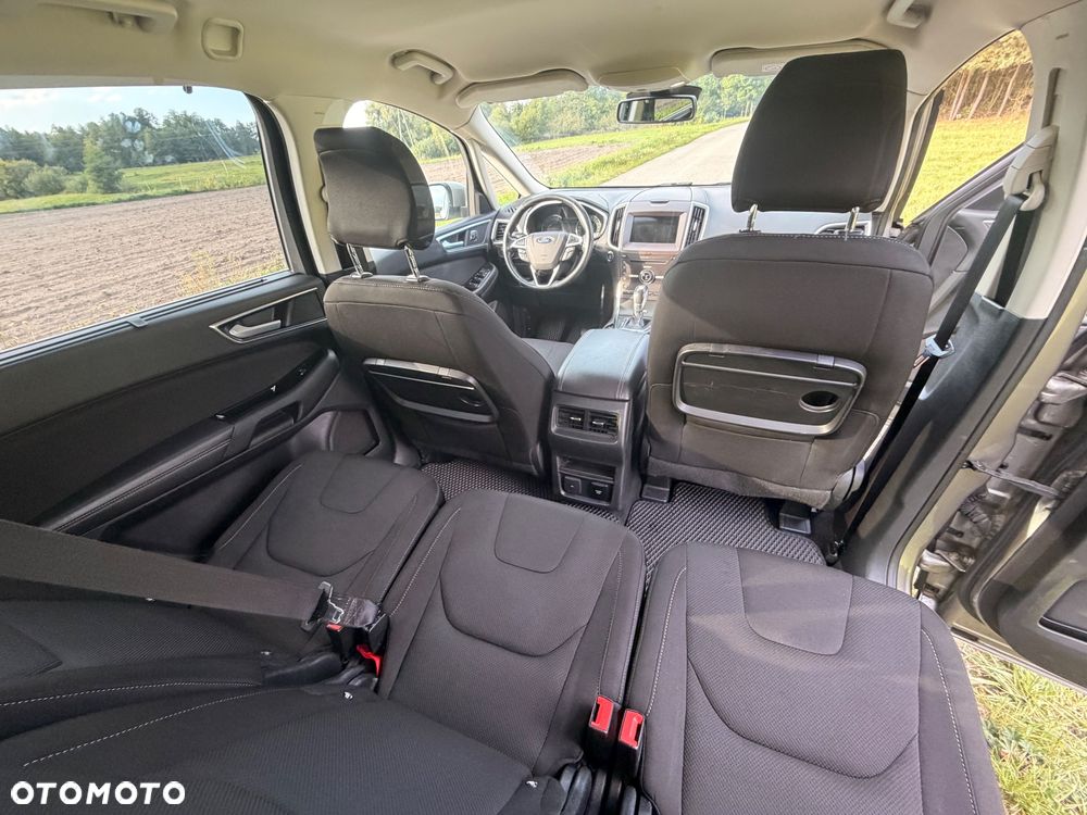 Ford S-Max 2.0 TDCi 4WD Titanium PowerShift - 7
