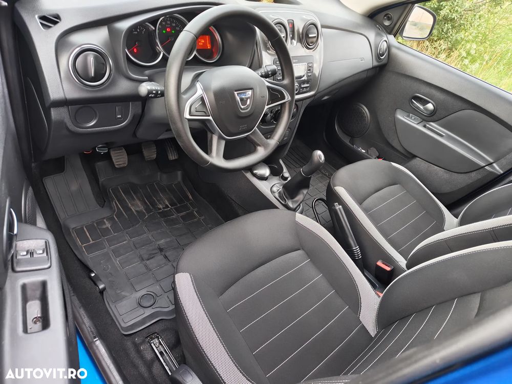 Dacia Sandero 1.0 SCe SL PLUS - 11
