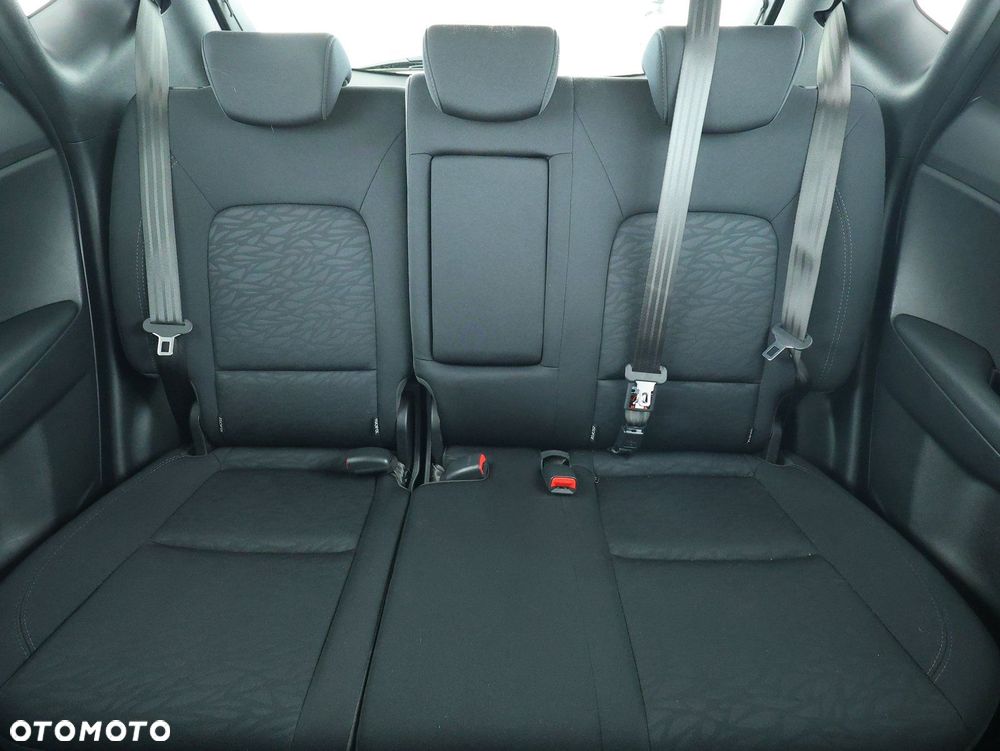 Hyundai ix20 - 27
