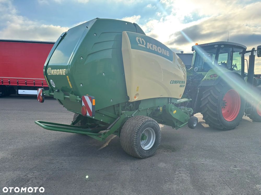 Krone Krone Comprima V150 –ISOBUS/ Zmienokomorowa/Opuszczana podłoga – 2020 –12688 Bel - 5