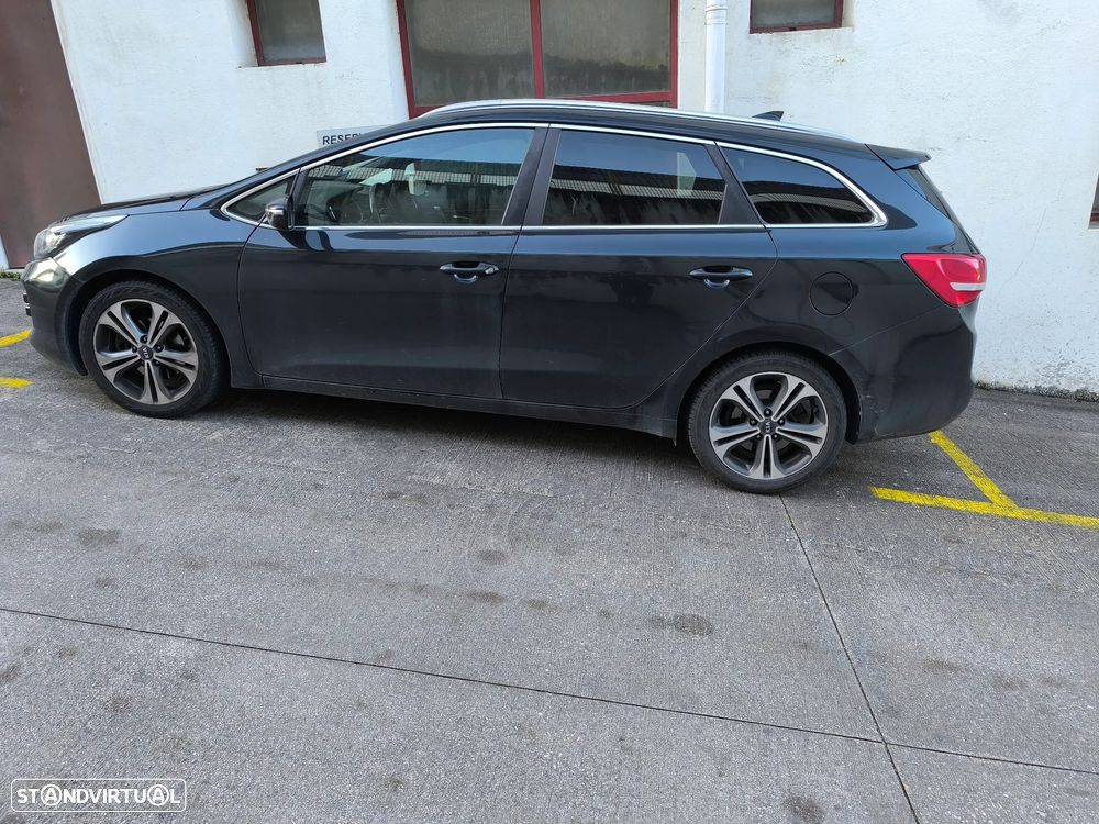 Kia Ceed SW 1.6 CRDi GT Line 7DCT - 3