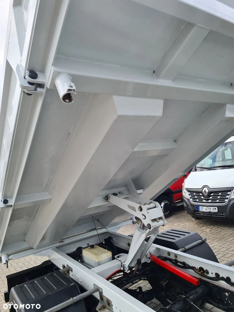 Iveco DAILY - 16