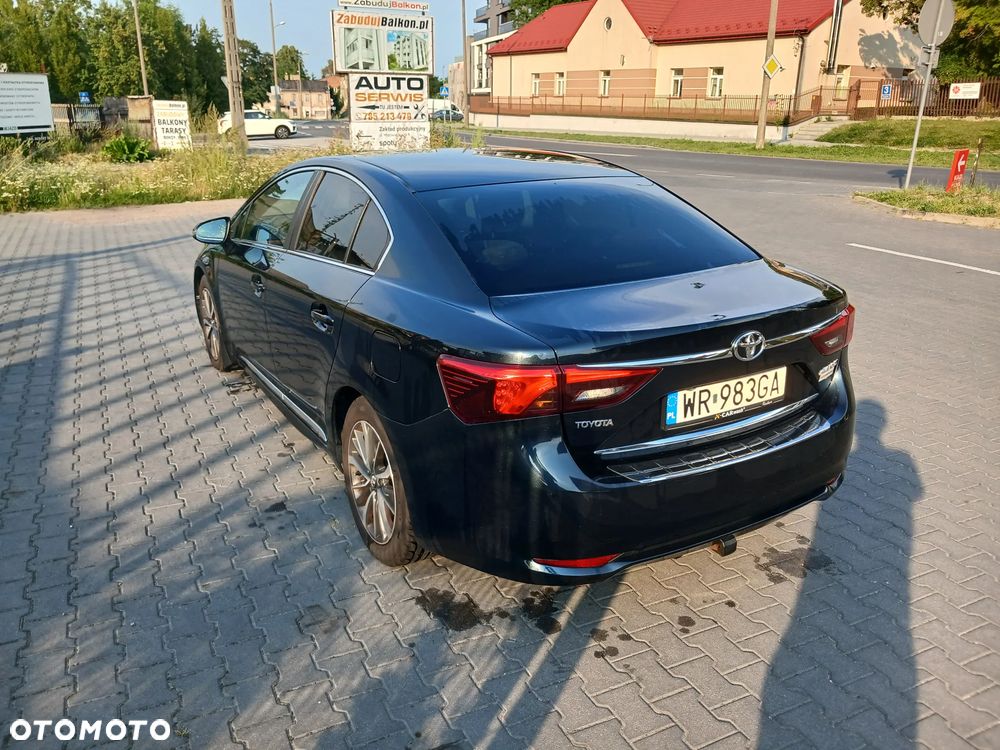 Toyota Avensis 2.0 Premium MS - 6