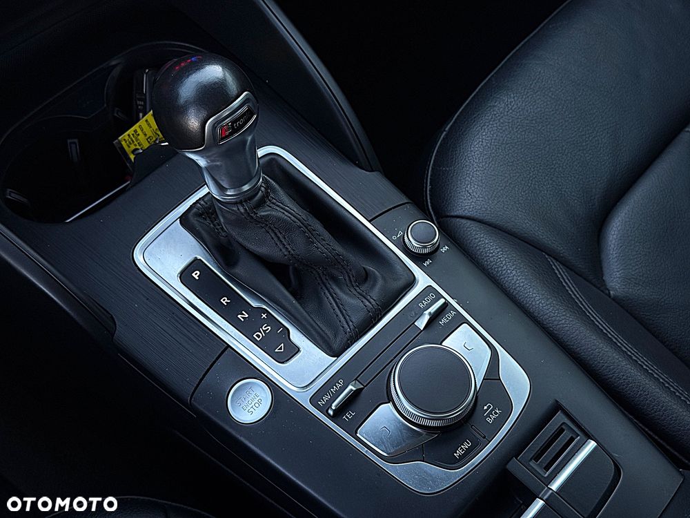 Audi A3 Limousine ver-2-0-tfsi-quattro-s-tronic-design - 9