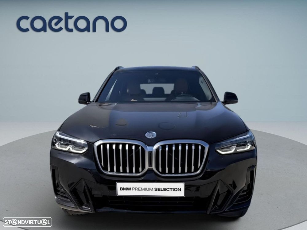BMW X3 30 e xDrive Pack M — fotografia 2
