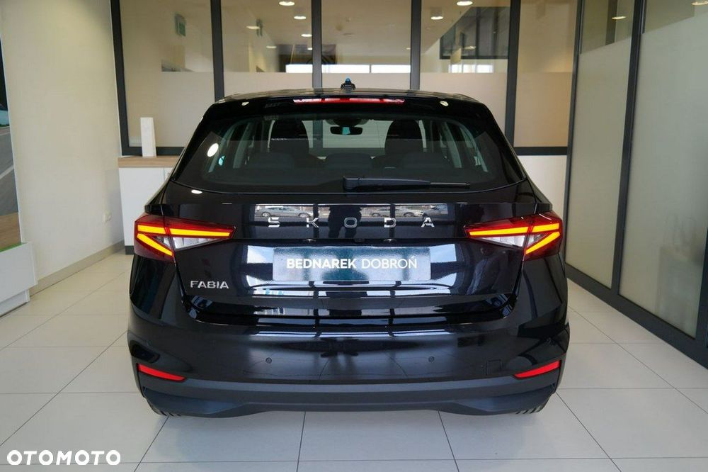 Skoda Fabia - 6