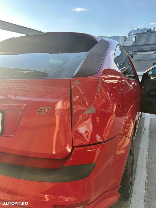 Ford Focus - 4