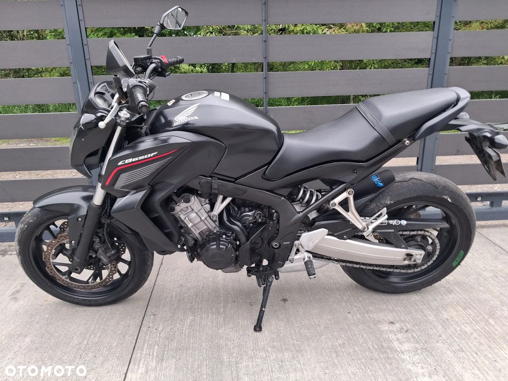 Honda CB - 2