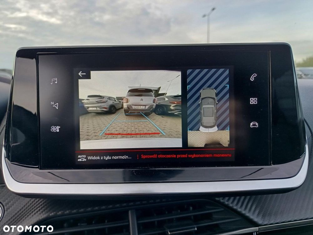 Peugeot 2008 PureTech 100 Allure S&S BVM6 - 32