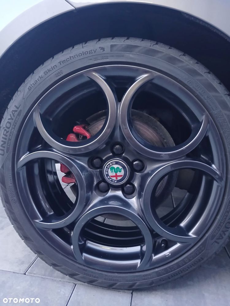 Alfa Romeo Giulietta 1750 TBi Veloce TCT - 20