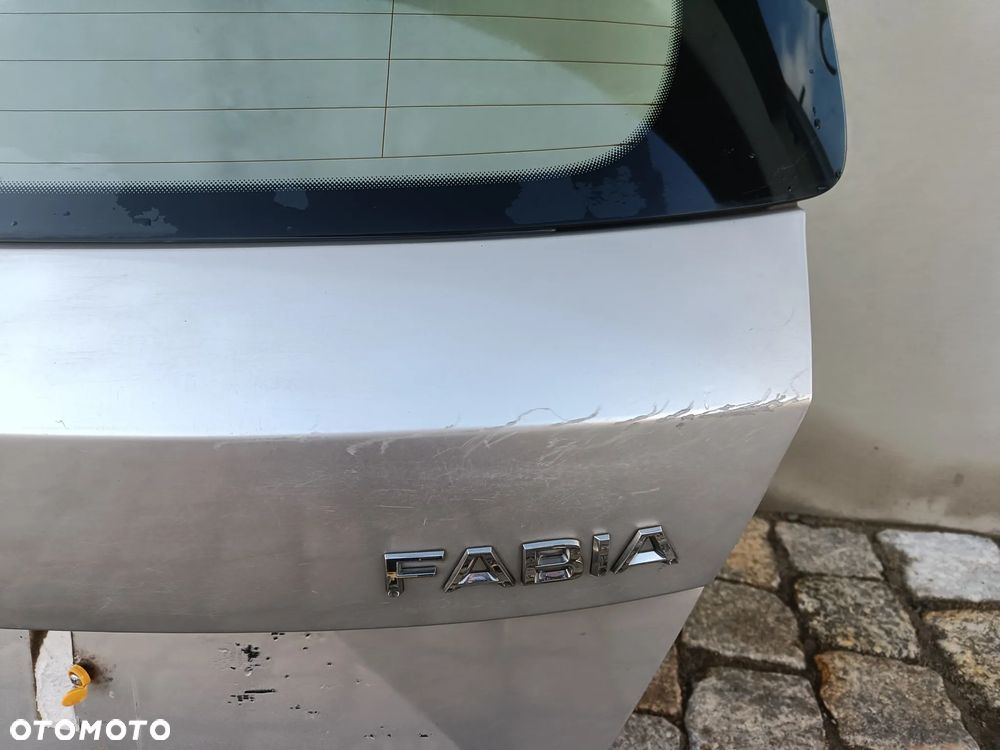 Klapa bagażnika Skoda Fabia 3 III Hatchabck HB Pokrywa tylna LA7W - 18