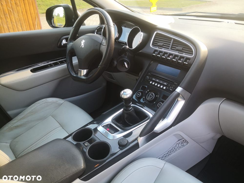 Peugeot 3008 1.6 Premium - 15