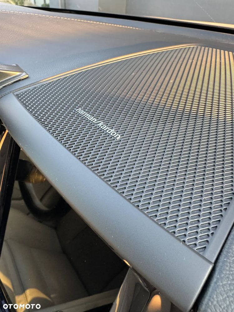 Volvo XC 60 B4 D AWD Inscription - 9