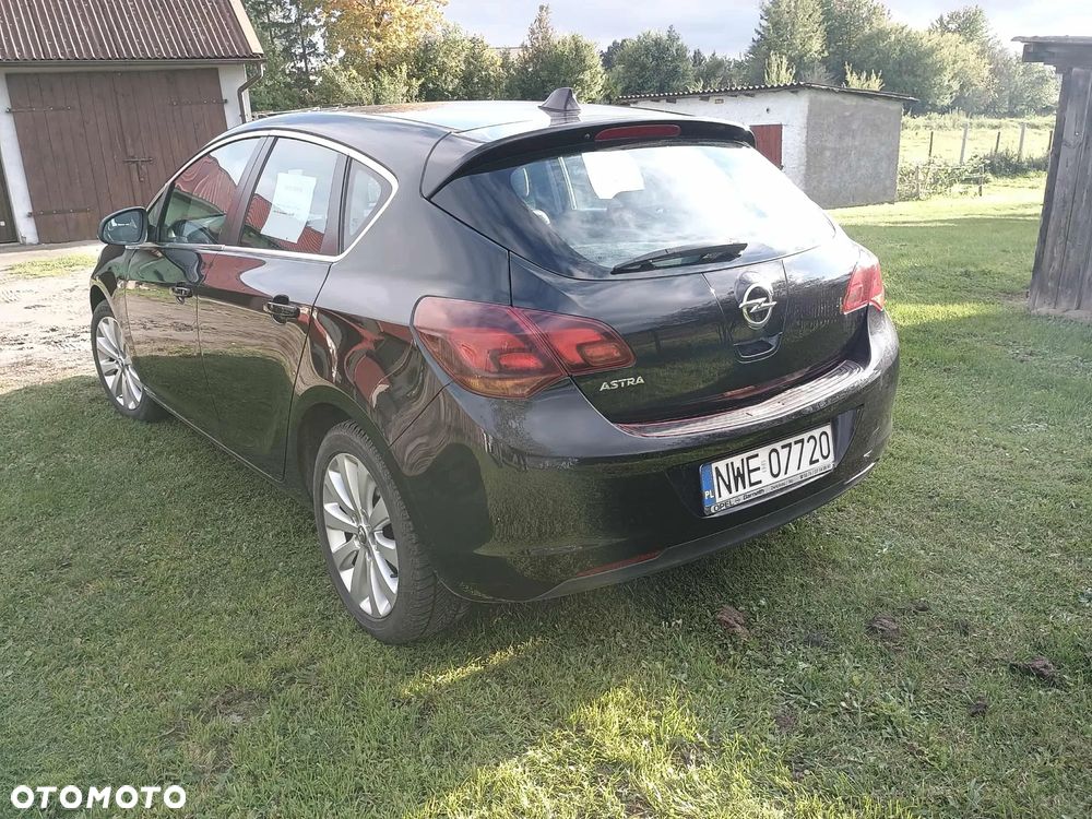 Opel Astra 1.6 - 7