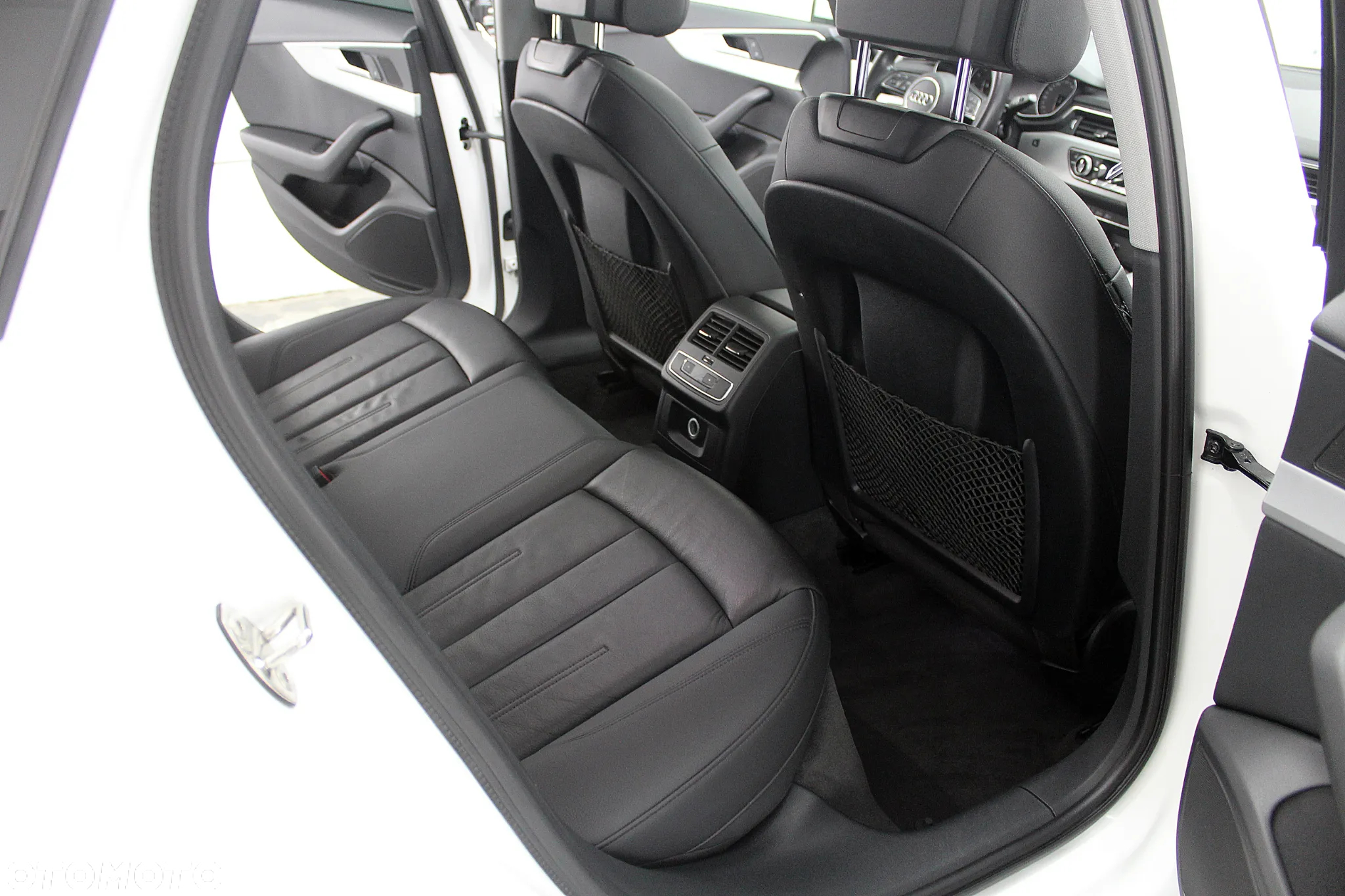 Audi A4 2.0 TFSI Quattro S tronic - 12