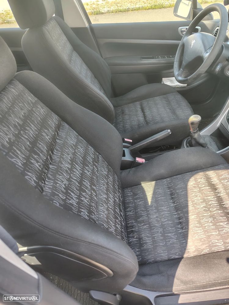 Peugeot 307 1.6 16V XT - 9