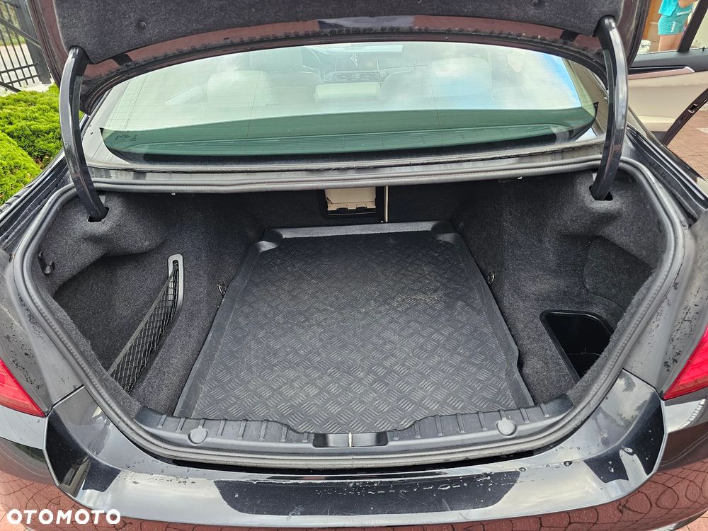 BMW Seria 5 518d - 7