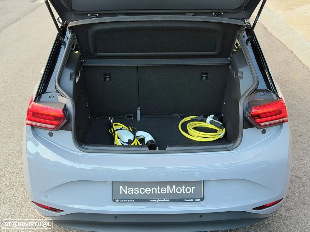 VW ID.3 Pro Performance - 11