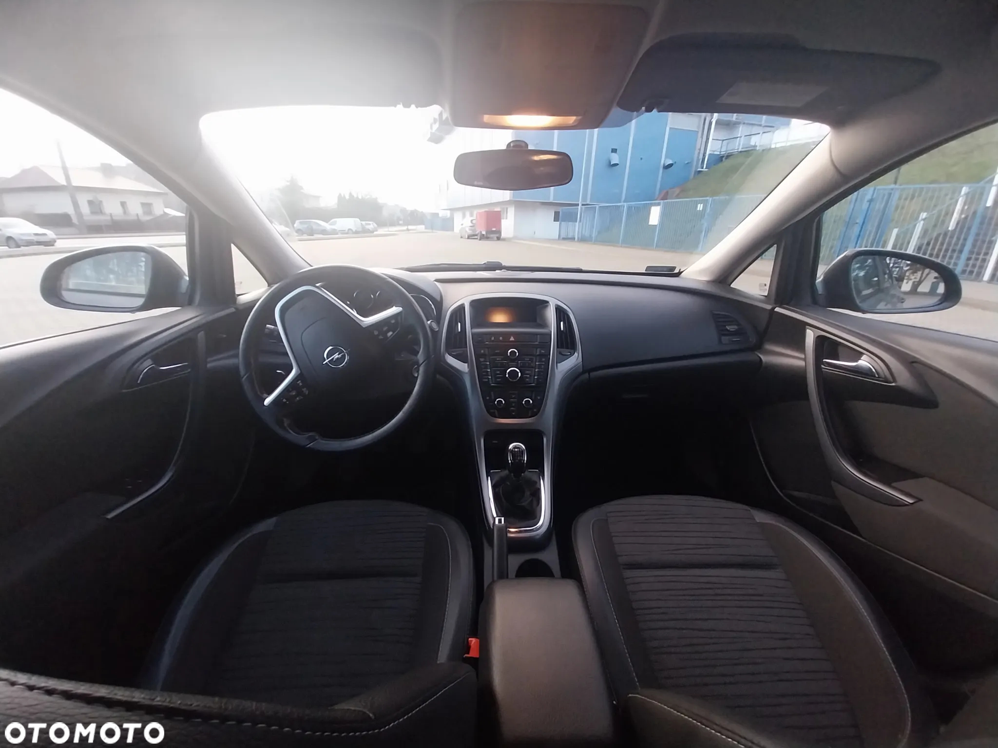 Opel Astra IV 1.4 T Active EU6 - 14