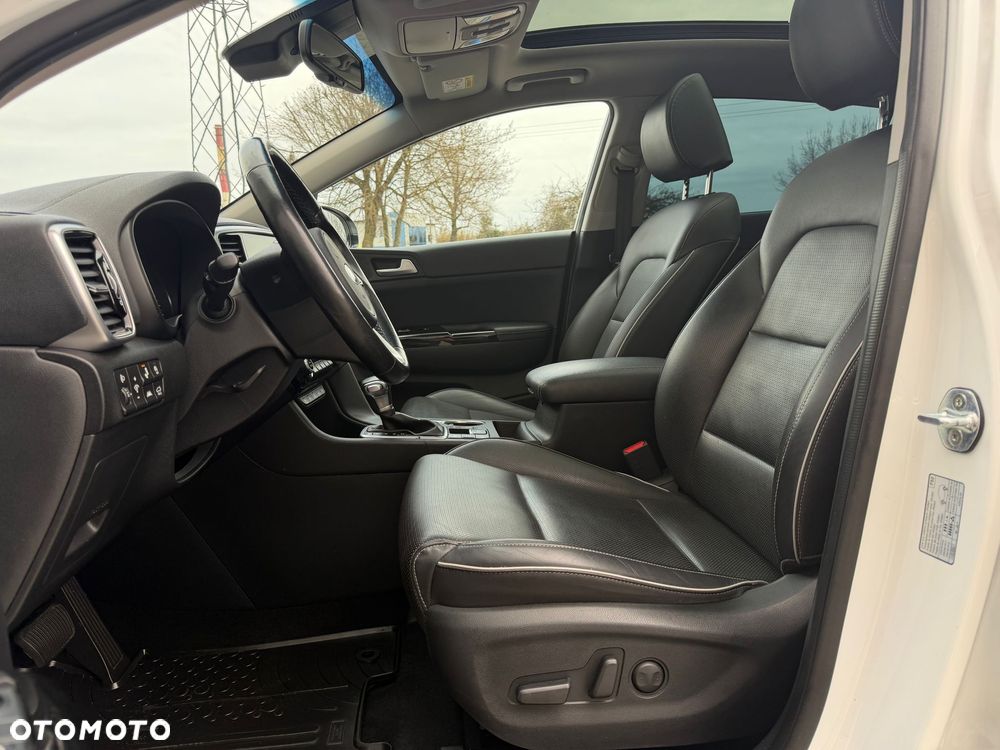 Kia Sportage 2,0 CRDI AWD Platinum - 7