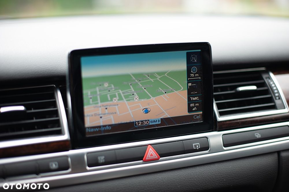 Audi A8 3.0 TDI DPF quattro - 16