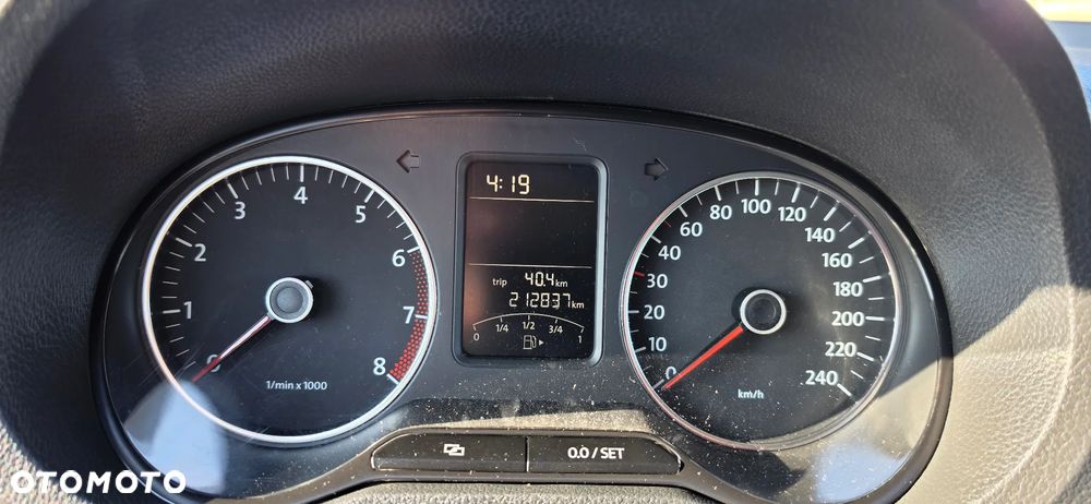Volkswagen Polo 1.4 Team - 21