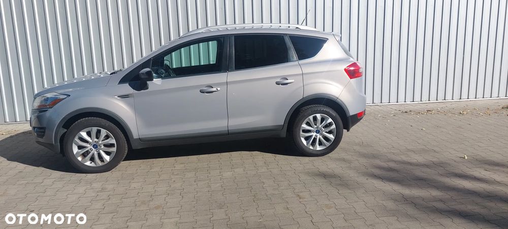 Ford Kuga 2.0 TDCi Titanium - 3