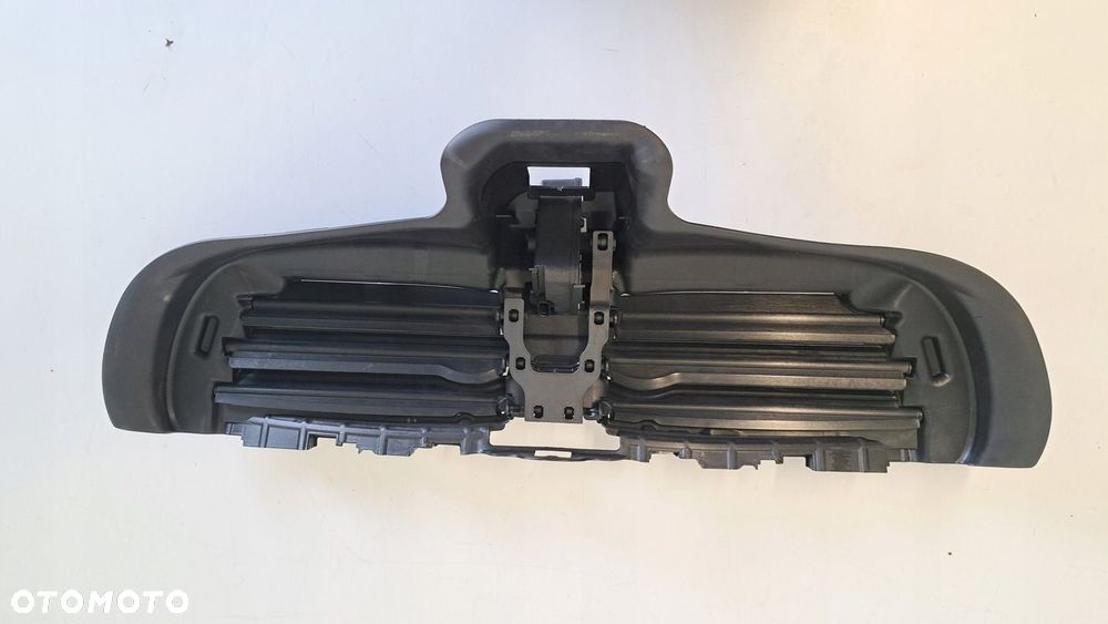 Żaluzja kierownica powietrza BMW seria 1 E87 516471744450 NOWA ORG - 1
