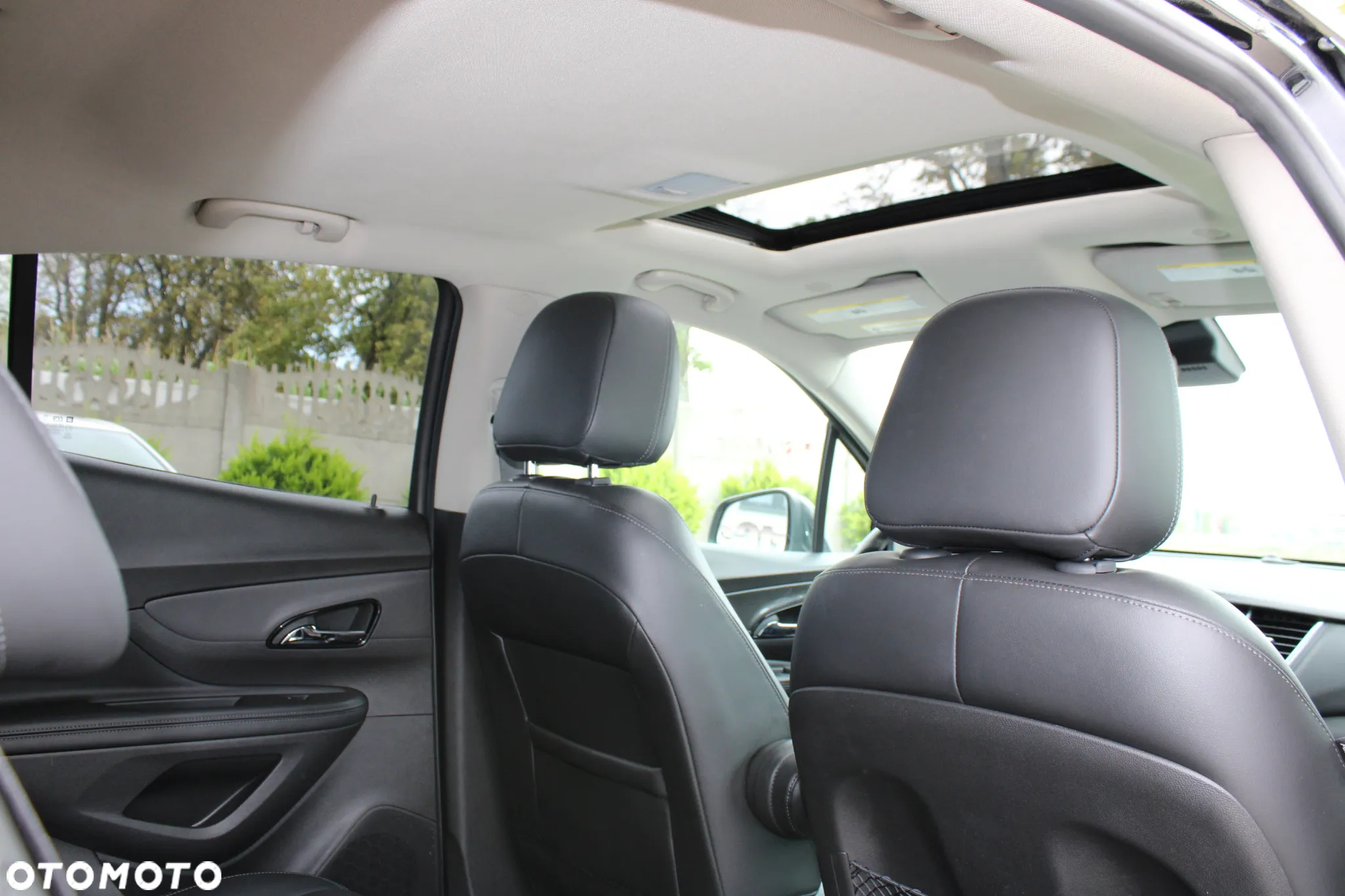 Buick Encore - 28