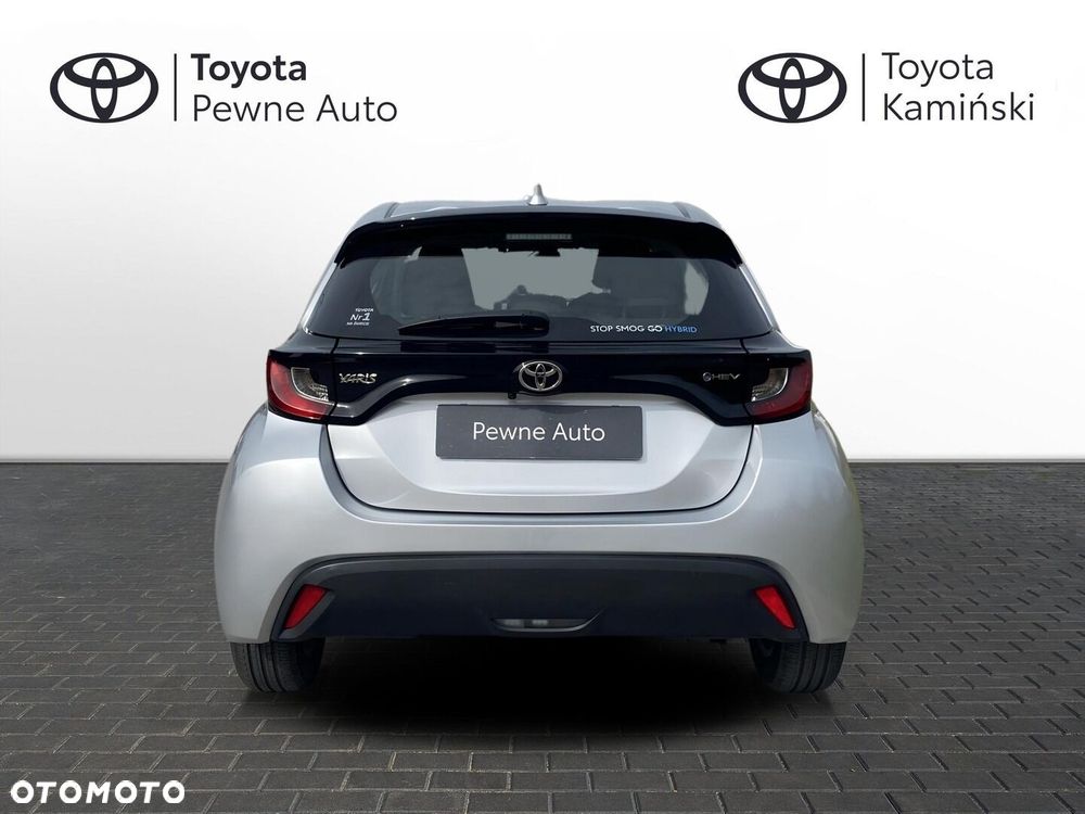 Toyota Yaris - 4