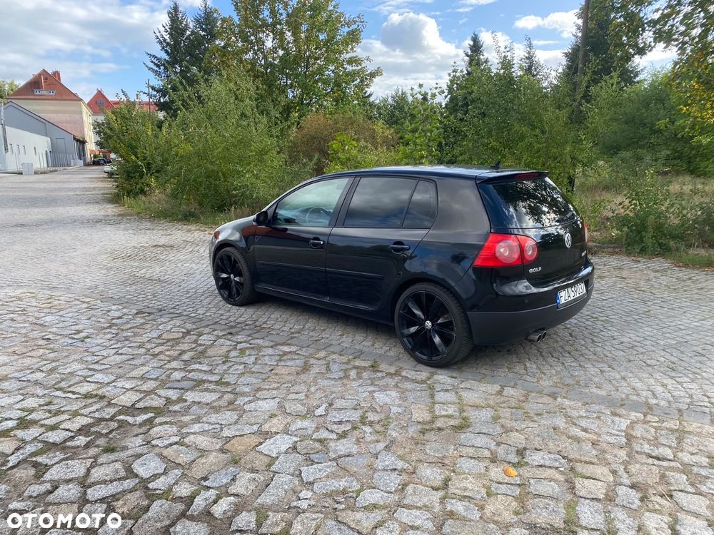 Volkswagen Golf 2.0 FSI GT Sport - 2