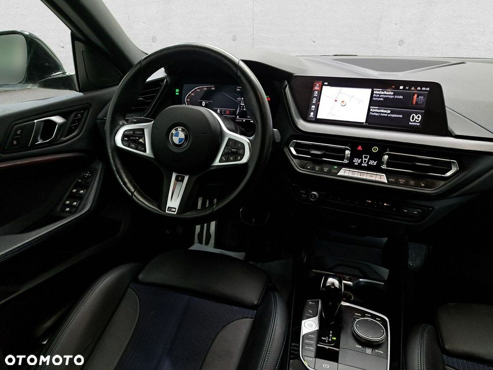 BMW Seria 2 218i M Sport - 10