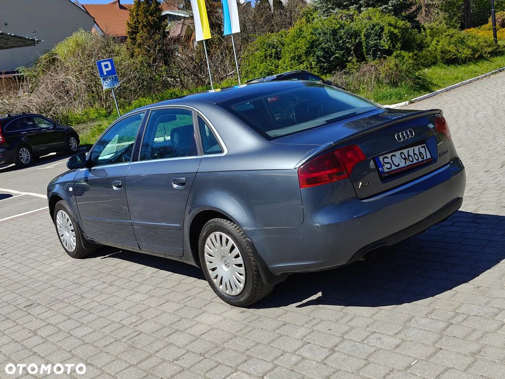 Audi A4 Limousine 2.0 TDI DPF - 12